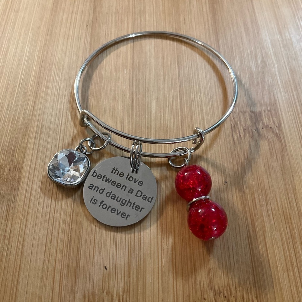 Hand Crafted Bangle Bracelet Silver Red Charm “Love Btw Dad and Daughter”